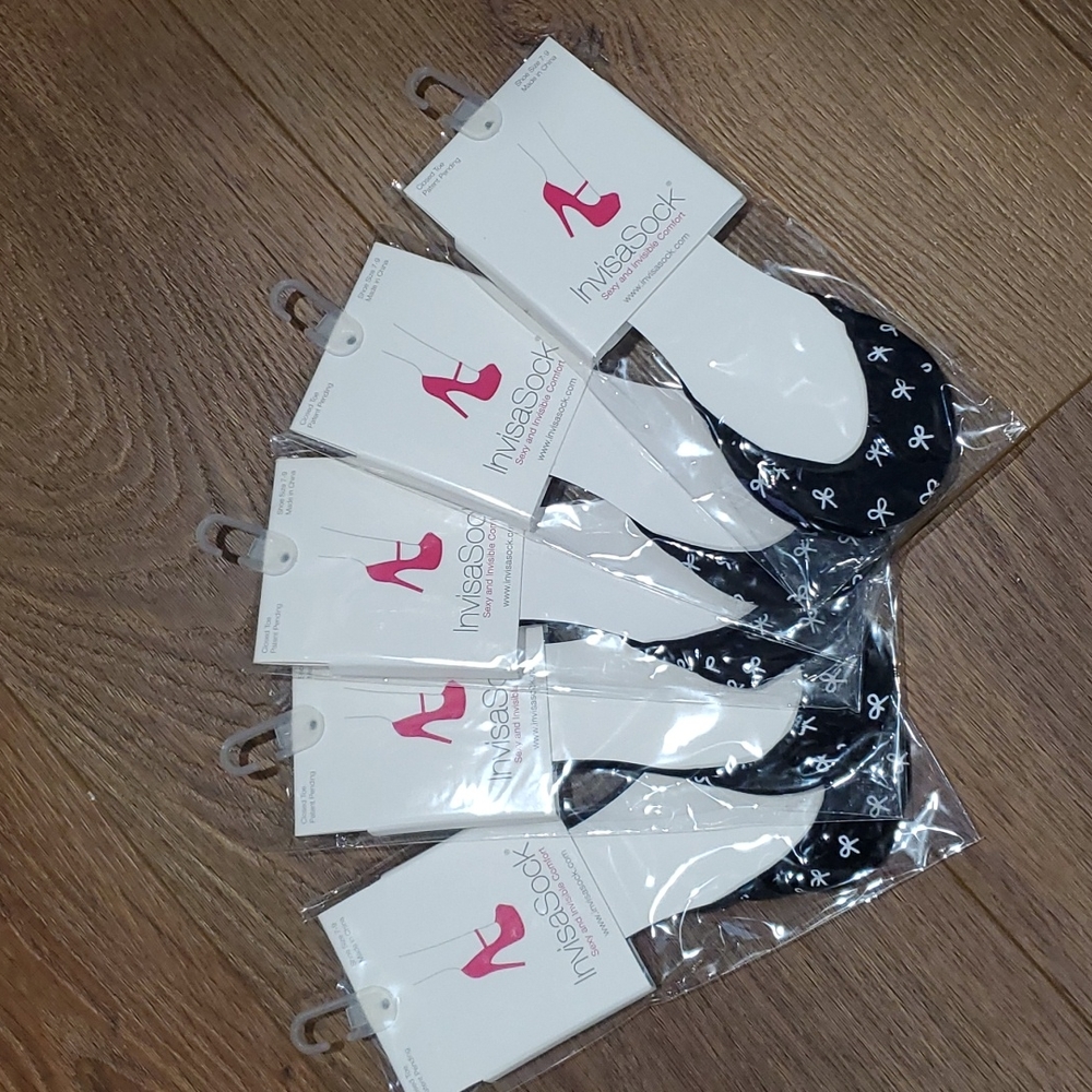 NWT INVISASOCK 5 PAIR.    #3634